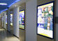 Módulo interativo fixado na parede do tela táctil SKD do quiosque do Signage de Digitas para salões do banco